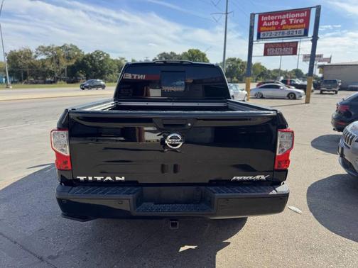 2018 Nissan Titan PRO-4X