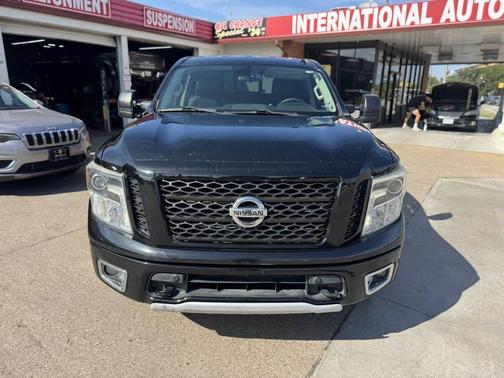 2018 Nissan Titan PRO-4X