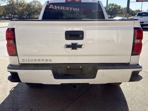 2018 Chevrolet Silverado 1500 Custom