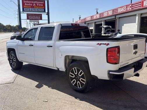 2018 Chevrolet Silverado 1500 Custom