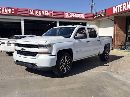 2018 Chevrolet Silverado 1500 Custom