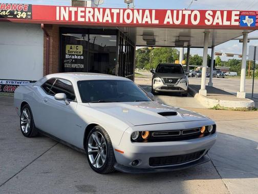 Smoke Show 2022 Dodge Challenger R/T