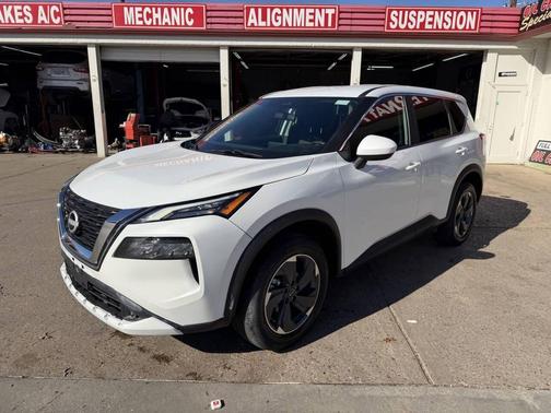 2024 Nissan Rogue SV