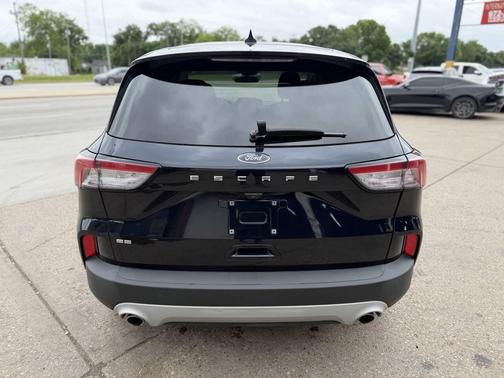 Antimatter Blue Metallic 2021 Ford Escape SE