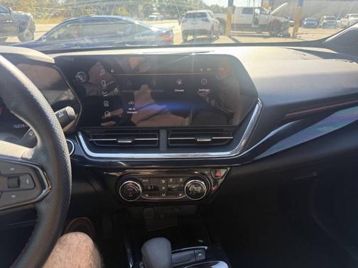 2025 Chevrolet Trax FWD 2RS