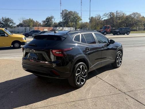 2025 Chevrolet Trax FWD 2RS