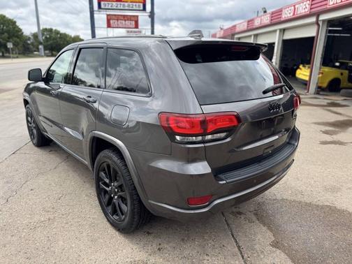 2020 Jeep Grand Cherokee Altitude