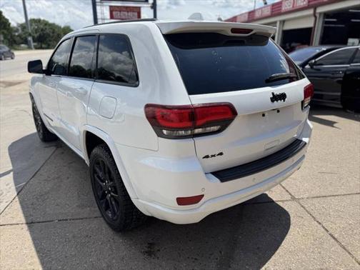 2020 Jeep Grand Cherokee Altitude