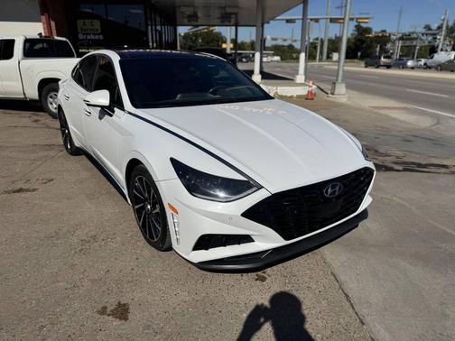 2021 Hyundai SONATA Limited