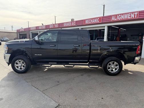 2019 RAM 2500 Laramie Mega Cab 4x4 6'4' Box