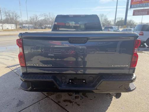 2024 Chevrolet Silverado 2500 Custom