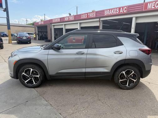 Sterling Gray Metallic 2023 Chevrolet Trailblazer RS