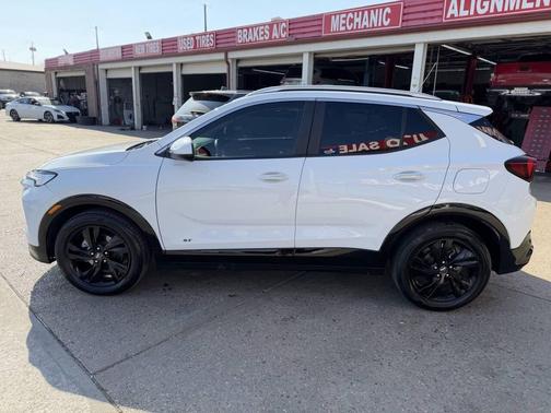 2025 Buick Encore GX Sport Touring