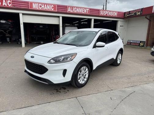 2021 Ford Escape SE