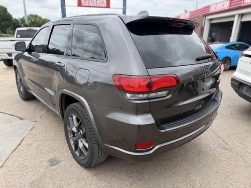 Granite Crystal Metallic Clearcoat 2021 Jeep Grand Cherokee 80th Anniversary 4x2
