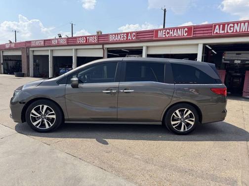 2022 Honda Odyssey Touring