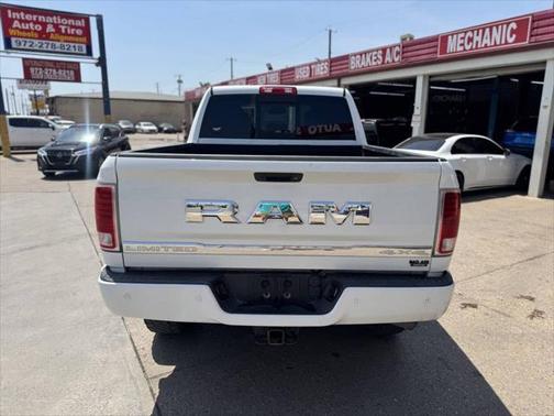 2017 RAM 2500 Limited Crew Cab 4x4 6'4' Box