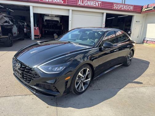 2022 Hyundai SONATA SEL Plus