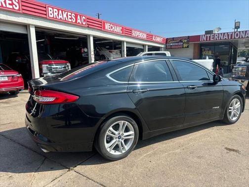2018 Ford Fusion Hybrid SE