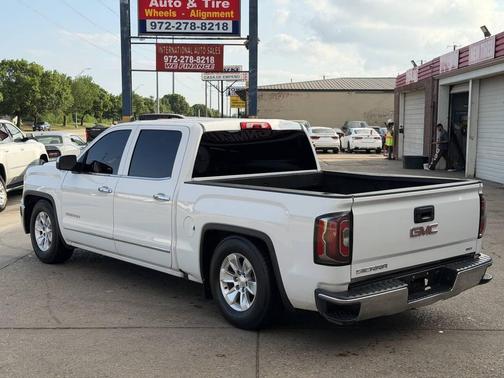 White 2018 GMC Sierra 1500 SLT