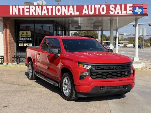 2025 Chevrolet Silverado 1500 Custom