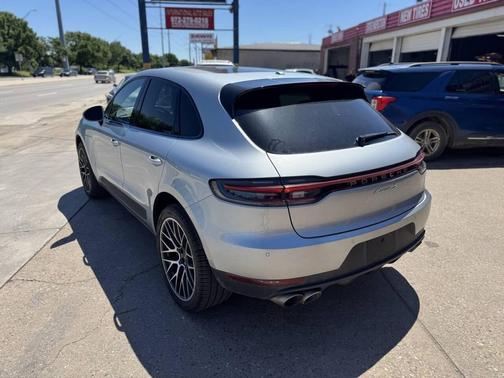 2019 Porsche Macan S