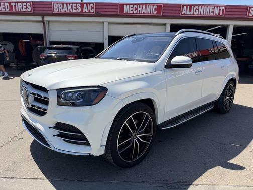 White 2021 Mercedes-Benz GLS 580 4MATIC