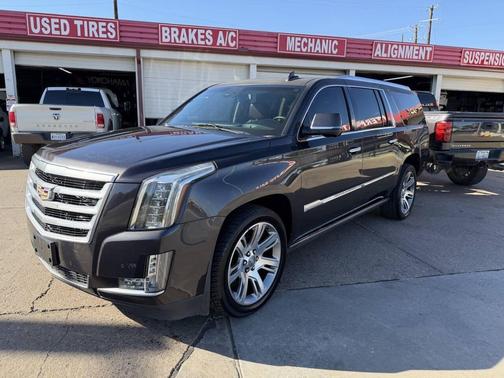 2016 Cadillac Escalade ESV Premium
