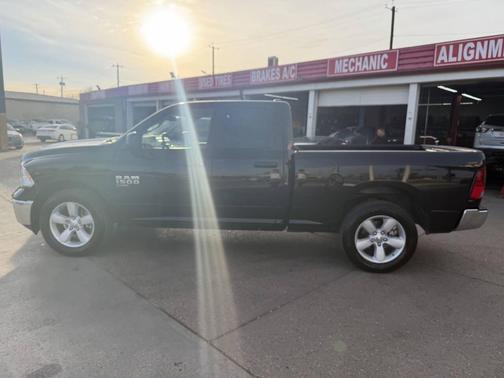 2024 RAM 1500 Classic SLT