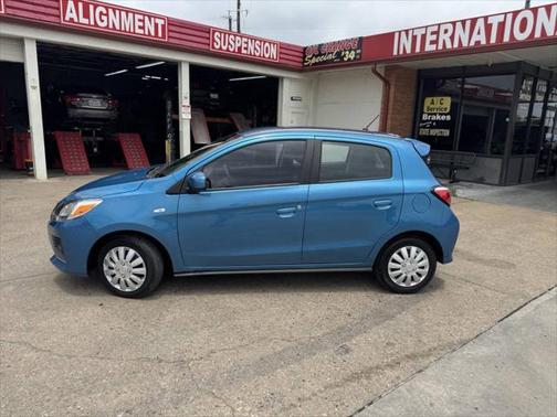 2021 Mitsubishi Mirage ES