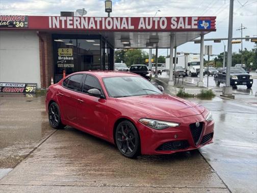 2020 Alfa Romeo Giulia Base