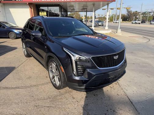 2022 Cadillac XT4 Sport