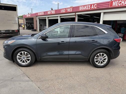 Stone Blue Metallic 2022 Ford Escape SE