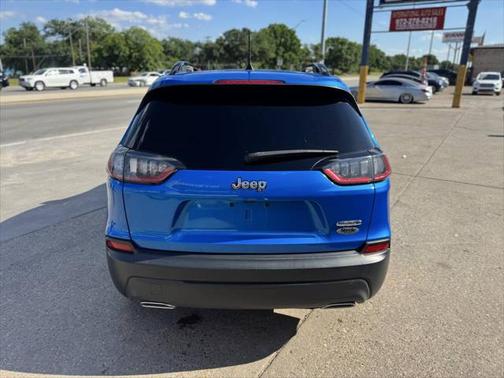 2022 Jeep Cherokee Latitude Lux