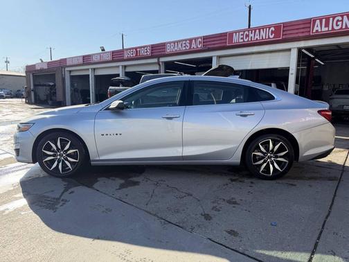 2020 Chevrolet Malibu FWD RS