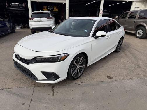 2022 Honda Civic Touring