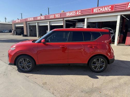 2021 Kia Soul EX