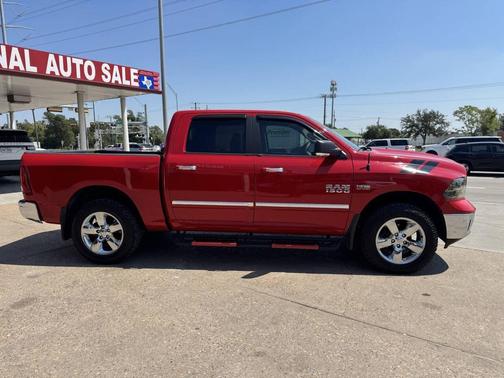 2016 RAM 1500 Big Horn