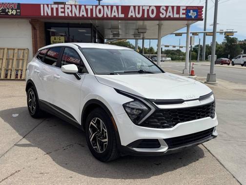 2023 Kia Sportage LX