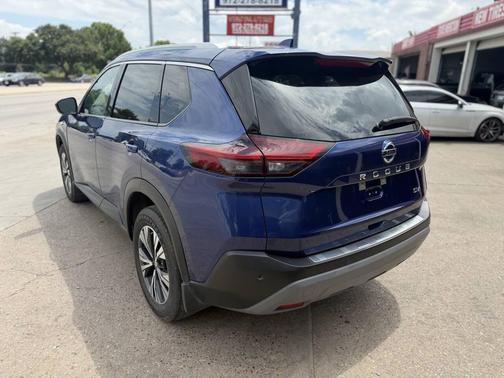 Caspian Blue Metallic 2021 Nissan Rogue SV