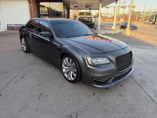 2019 Chrysler 300 S
