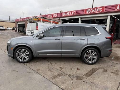 2021 Cadillac XT6 Premium Luxury FWD