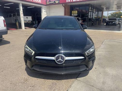 2020 Mercedes-Benz A-Class A 220 4dr Sedan