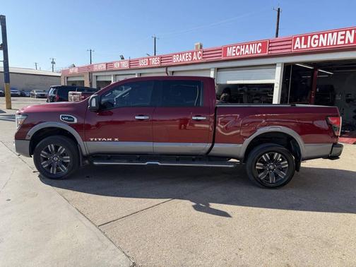 2021 Nissan Titan XD Platinum Reserve