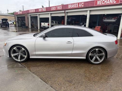 Prism Silver Crystal Effect 2013 Audi RS 5 4.2
