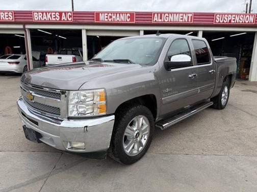 Beige 2013 Chevrolet Silverado 1500 LT