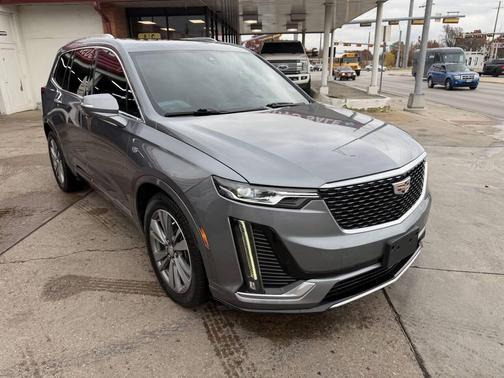 2021 Cadillac XT6 Premium Luxury FWD