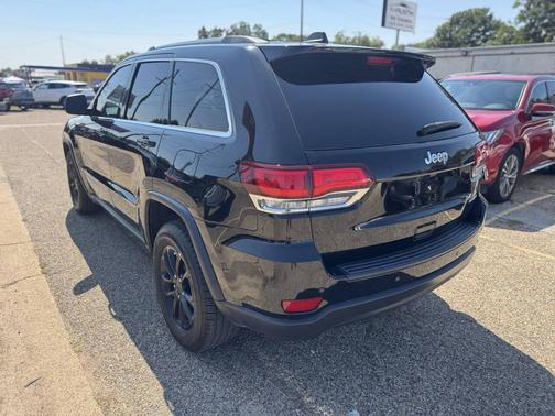 2021 Jeep Grand Cherokee Laredo