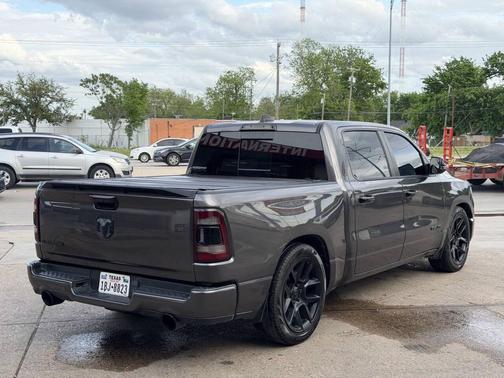 Granite Crystal Metallic Clearcoat 2023 RAM 1500 Laramie