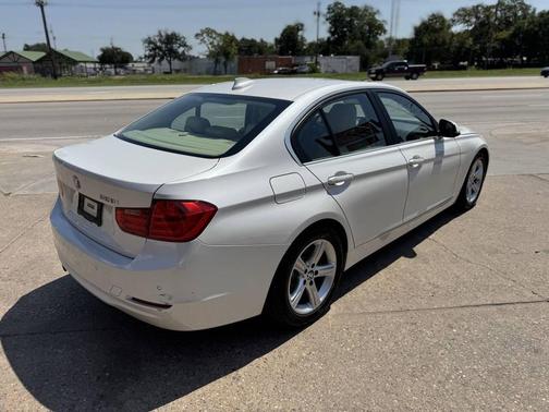 2015 BMW 328 328i 4dr Sedan